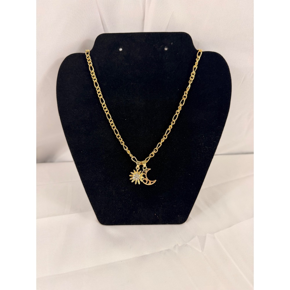 Unbranded Sun Moon Necklace 18in Gold Celestial Figaro Chain Rhinestone Pendant